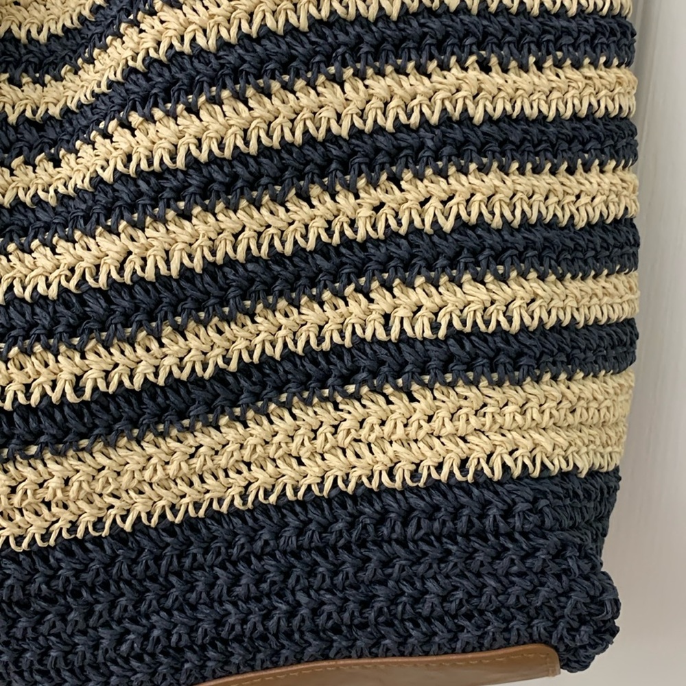 Navy Blue and Cream Striped Woven Straw Tote Bag - Picture 7 of 17